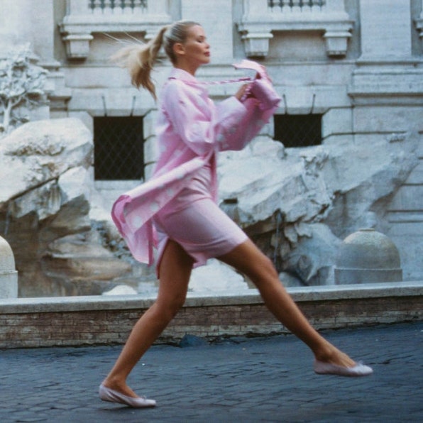 Розовый цвет в культовых фотографиях Vogue