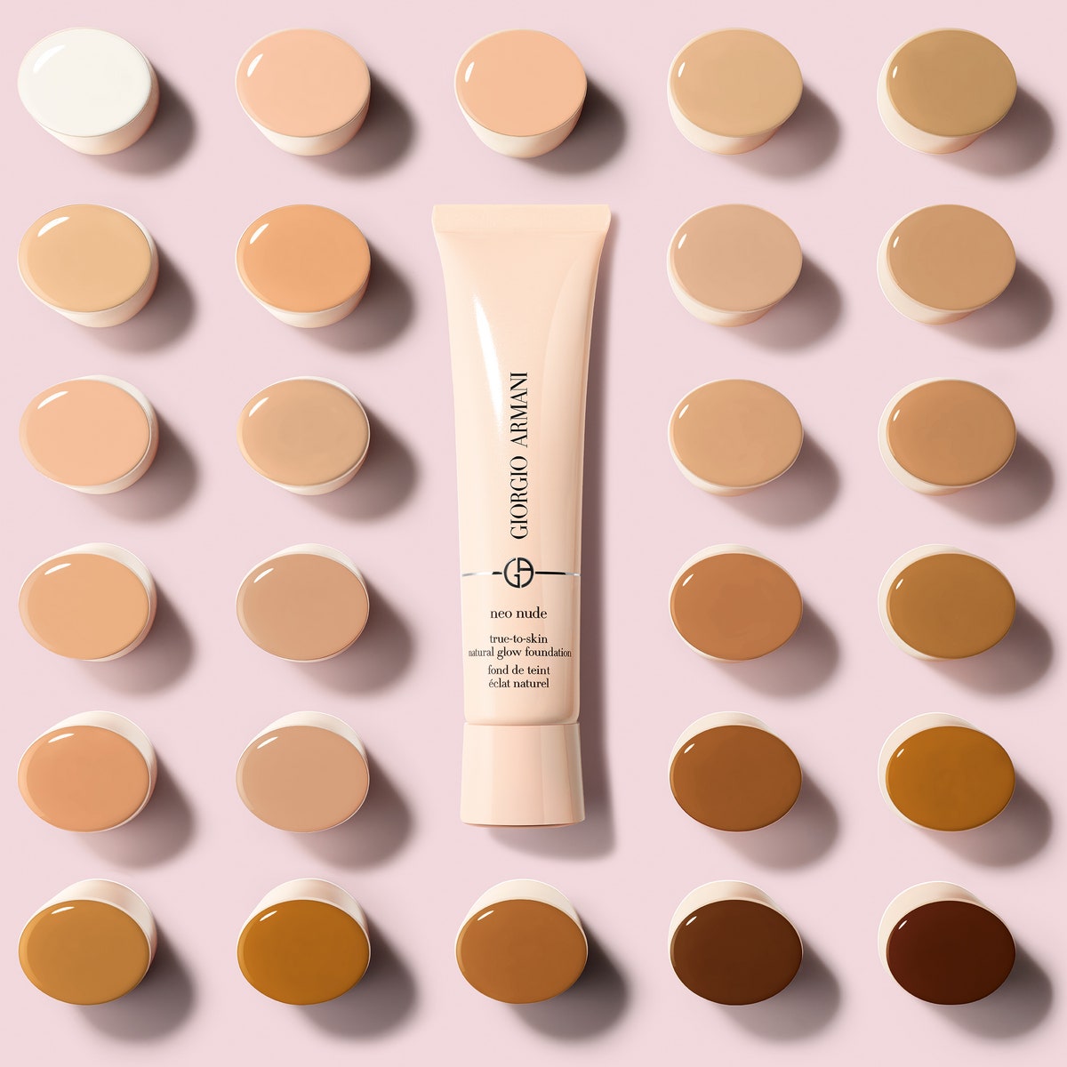 Гиалуроновая кислота и глицерин в новом увлажняющем тоне Armani Beauty
