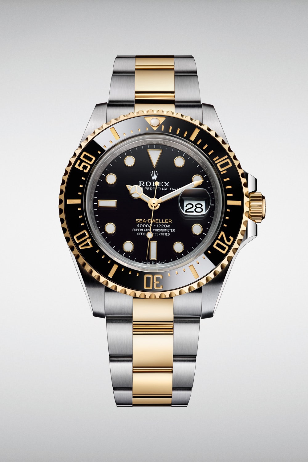 Rolex нашли идеальное сочетание цветов для модели часов Oyster Perpetual SeaDweller