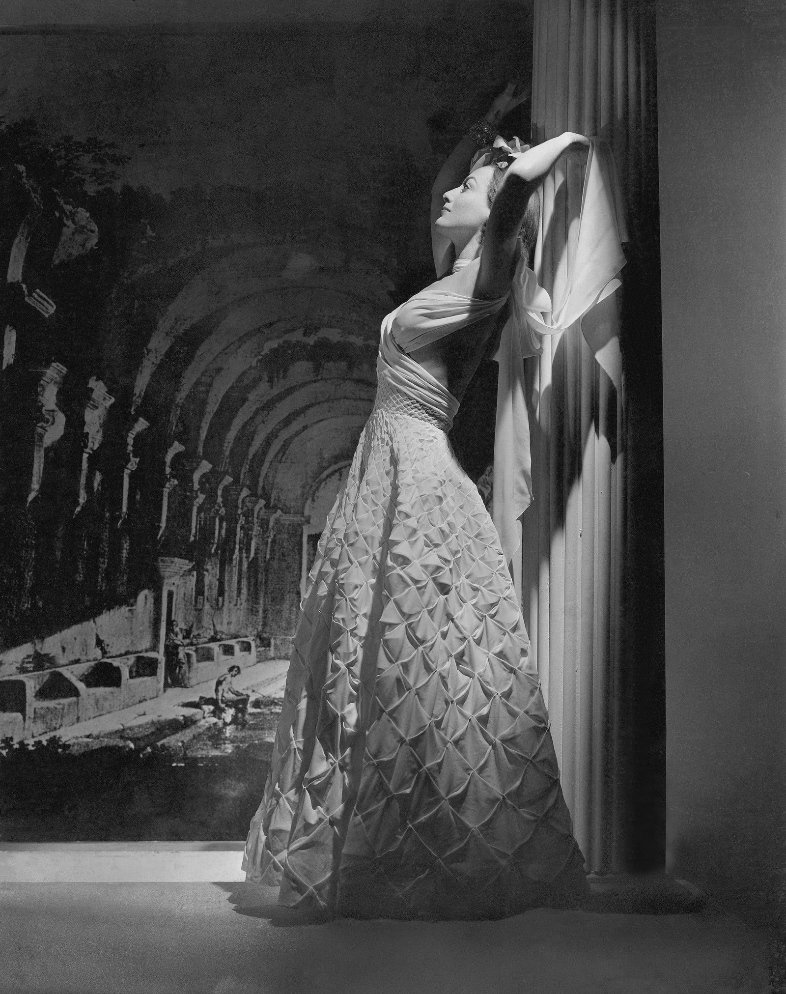 Джоан Кроуфорд в платье Vionnet в съемке Vogue 1938