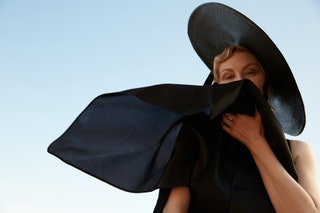 Платье Nina Ricci — Bosco.ru шляпа винтаж — собственность Ренаты