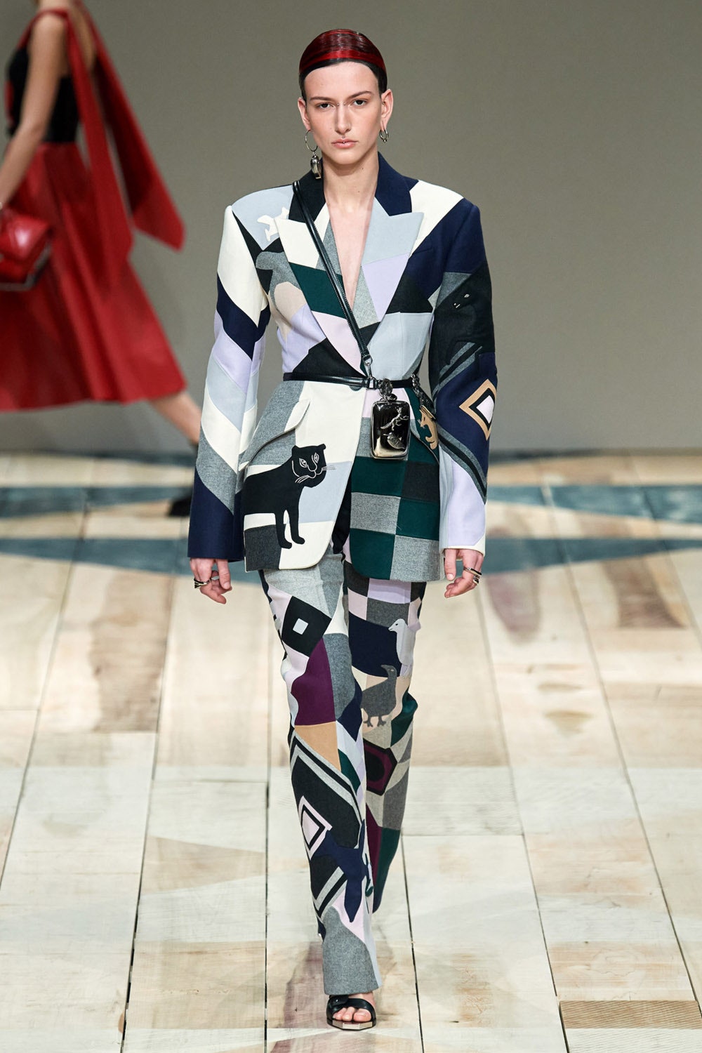 Alexander McQueen весналето 2020