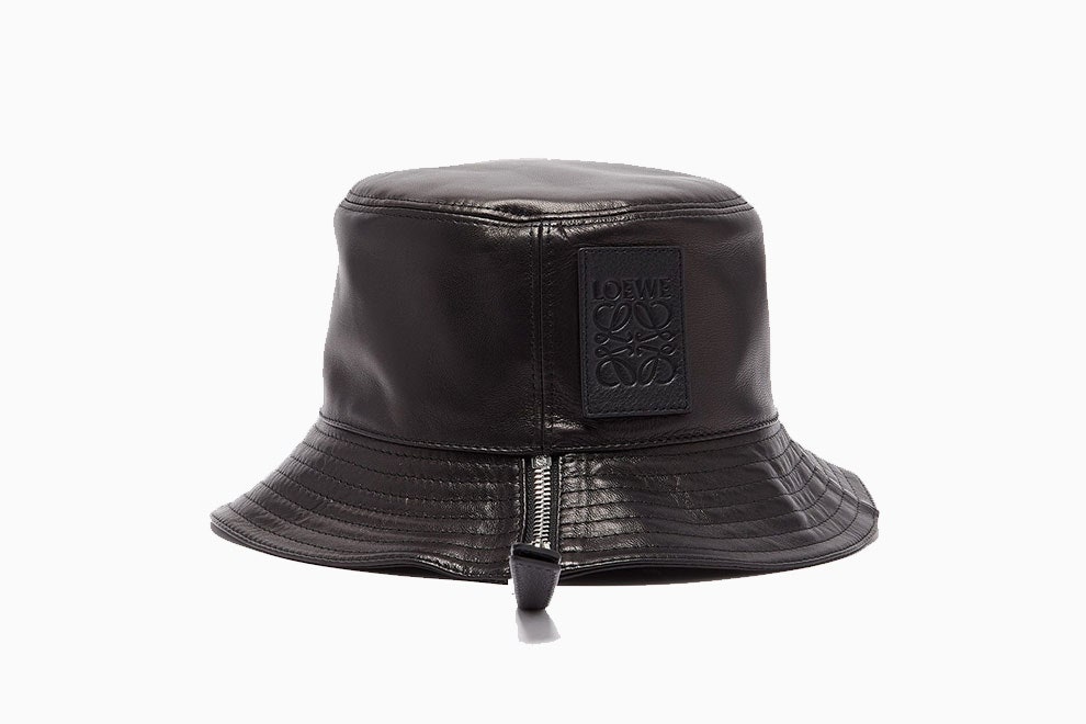 Loewe 29210 рублей matchesfashion.com