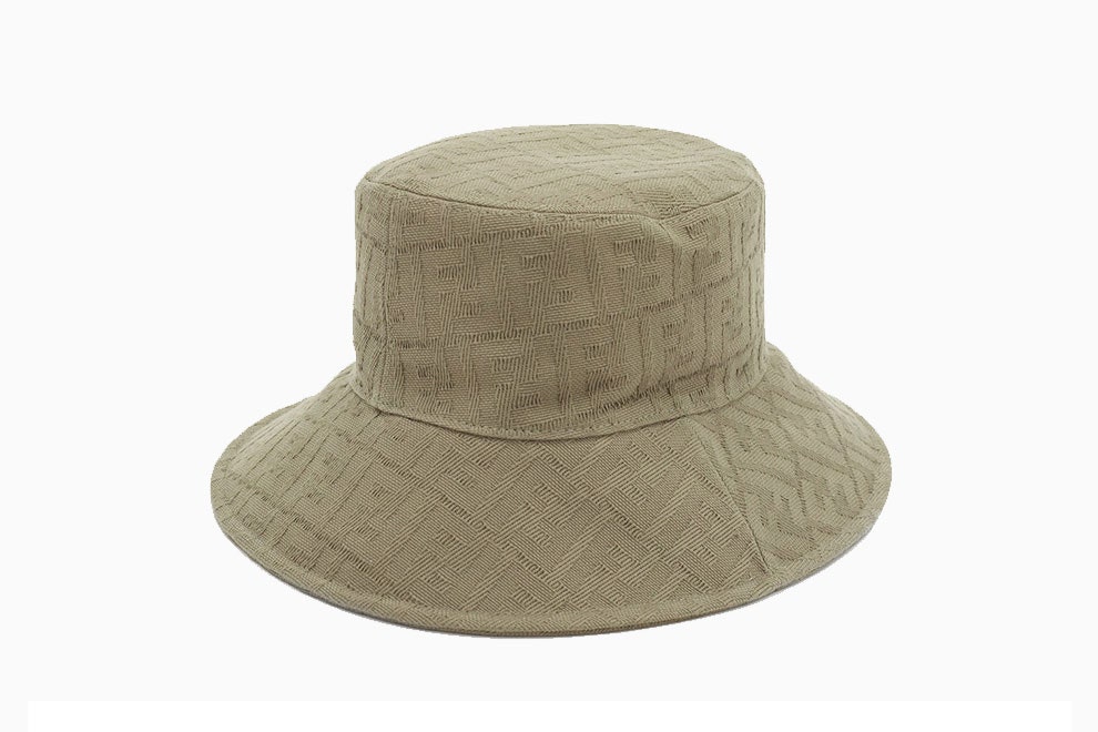 Fendi 22450 рублей matchesfashion.com