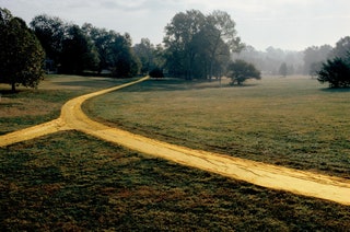 Христо и ЖаннаКлод. Wrapped Walk Ways Jacob Loose Park КанзасСити Миссури 19771978