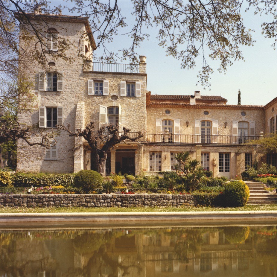 Что нужно знать о поместье Кристиана Диора во Франции