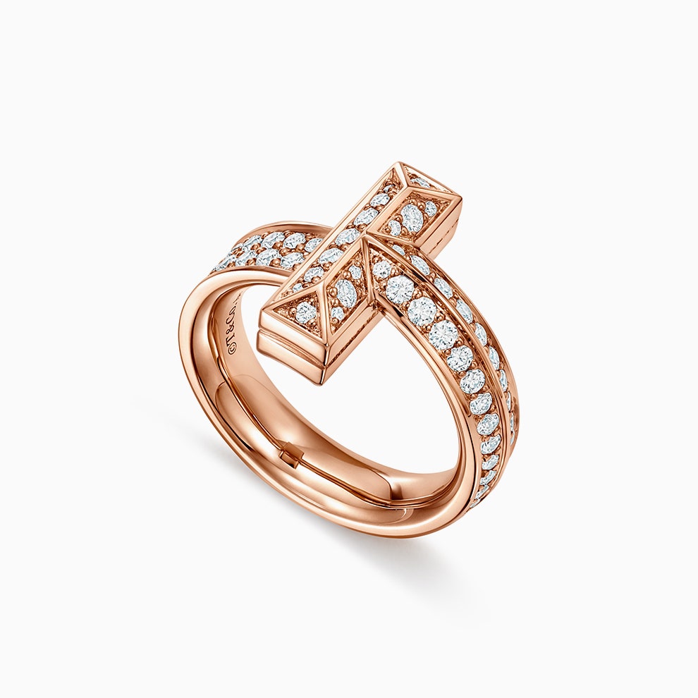 Кольцо Tiffany T1 458000 рублей бутики Tiffany amp Co.