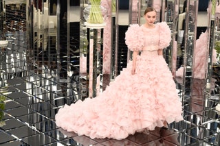 ЛилиРоуз Депп на показе Chanel весналето 2017