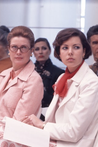 Грейс Келли и принцесса Каролина на показе Valentino 1974