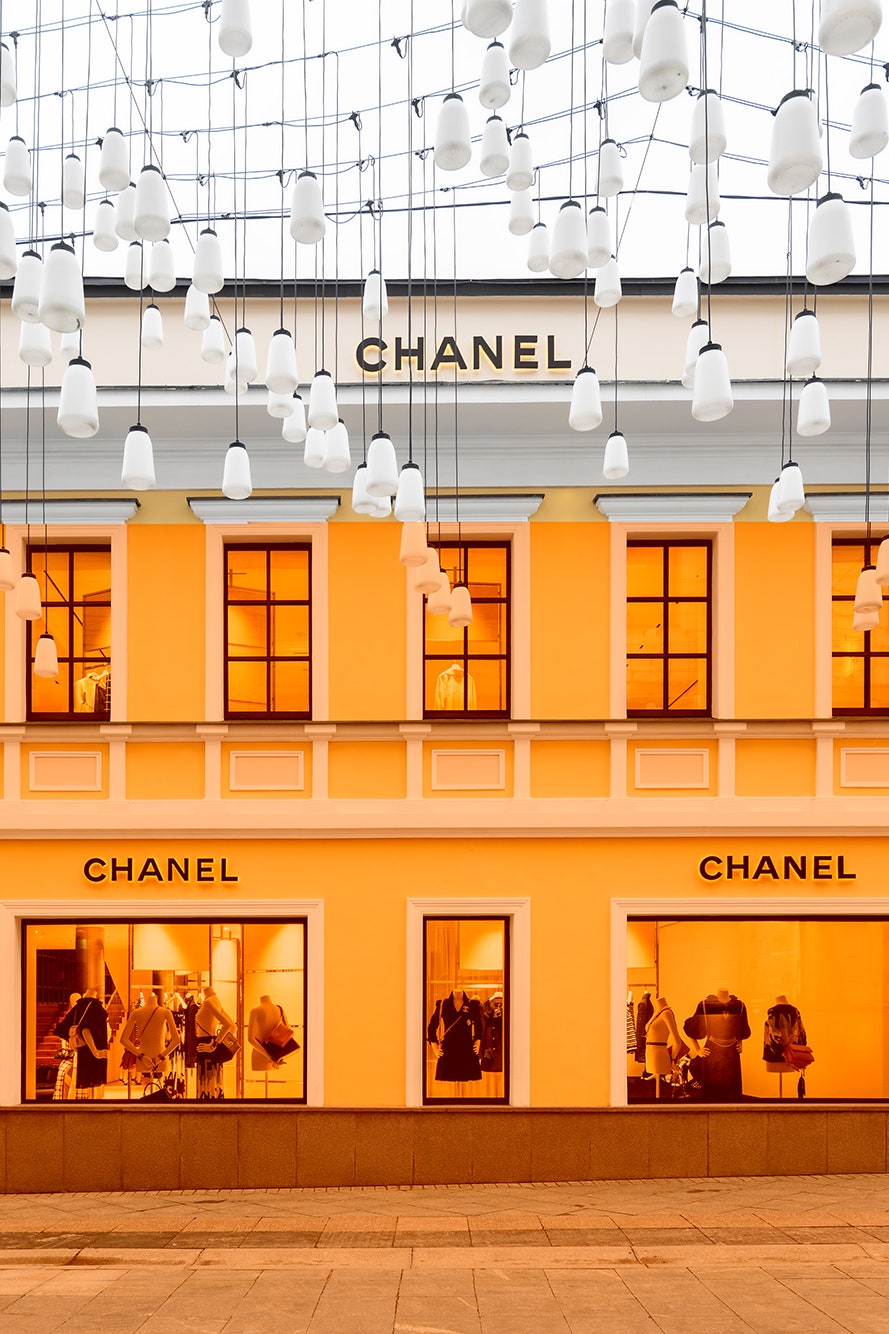 Chanel открыли попапбутик в Столешниковом переулке