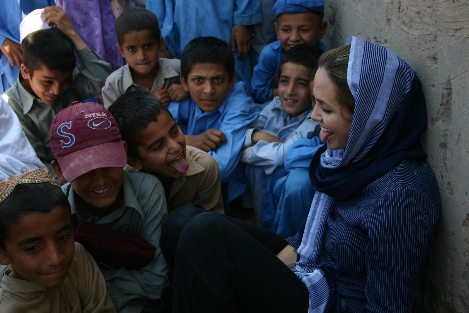 Анджелина Джоли в Пакистане