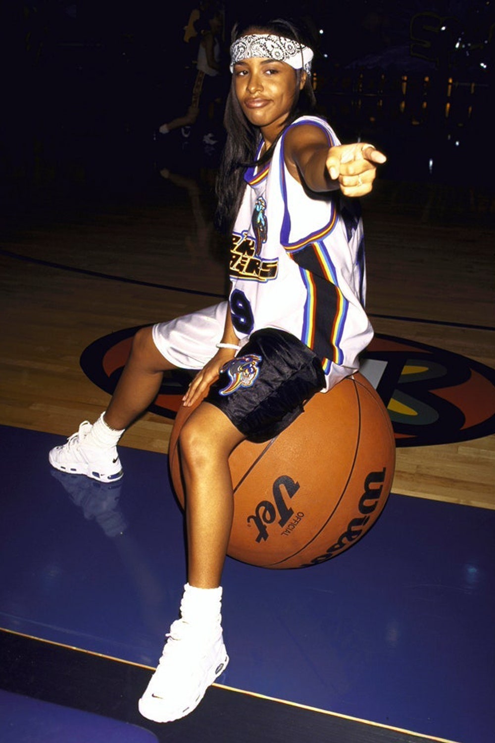Алия на шоу MTV Rock N' Jock 1996