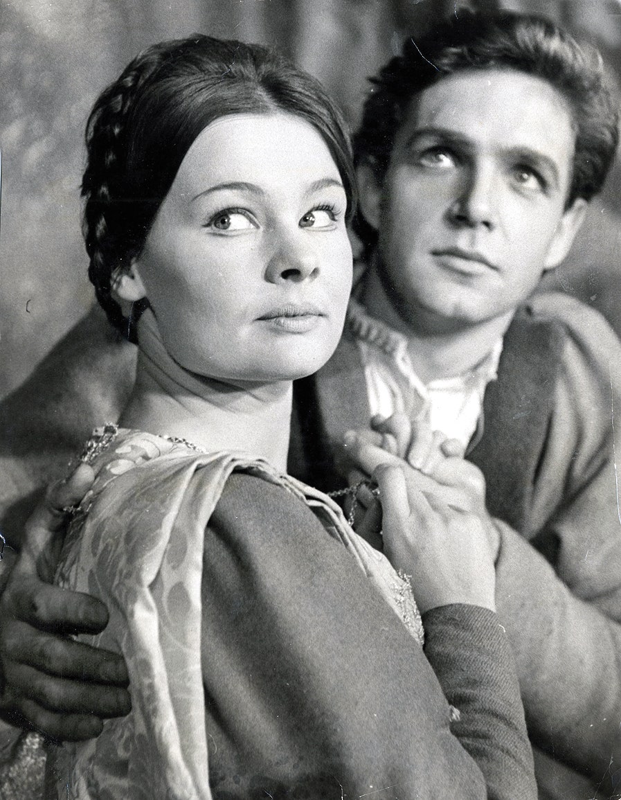 Джуди Денч в роли ­Джульетты в постановке театра  Old Vic 1960е
