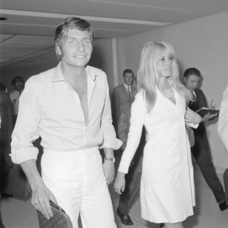 Гюнтер Закс и Брижит Бардо в ЛосАнджелесе 1966