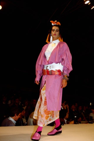 Japanese designer Kansai Yamamoto shows his 1986 springsummer women's readytowear line in Paris.
