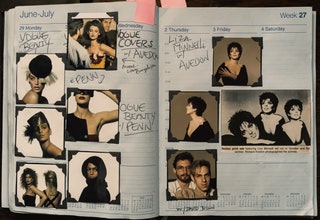Обложка Vogue с Линдой Евангелистой и Ричардом Аведоном Лайза Миннелли для Revlon 1987
