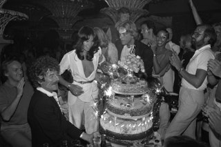 Вечеринка в отеле Byblos в СенТропе 1980