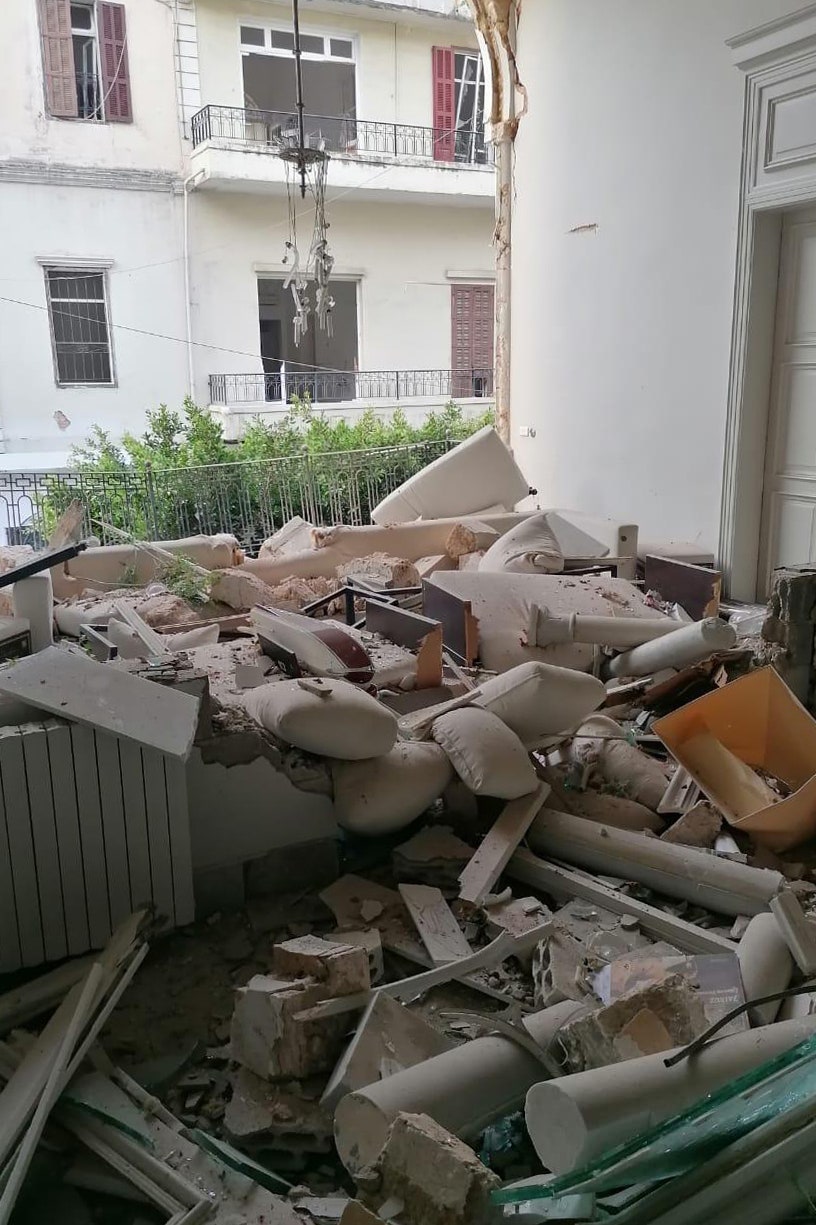 Дом Эли Сааба в Бейруте после взрыва 2020