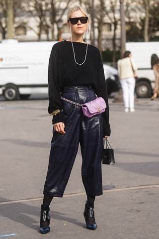 Линда Тол на Неделе моды в Париже февраль 2020