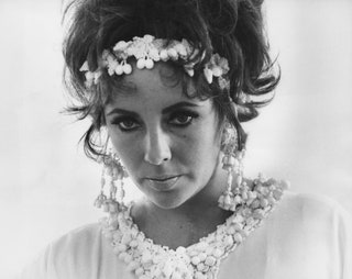 Актриса британского происхождения Элизабет Тейлор на съемках фильма «Бум» 1967 год.