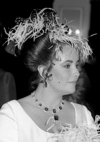 Элизабет Тейлор на премьере «Блоха в ее ухе» 18 октября 1968 года.