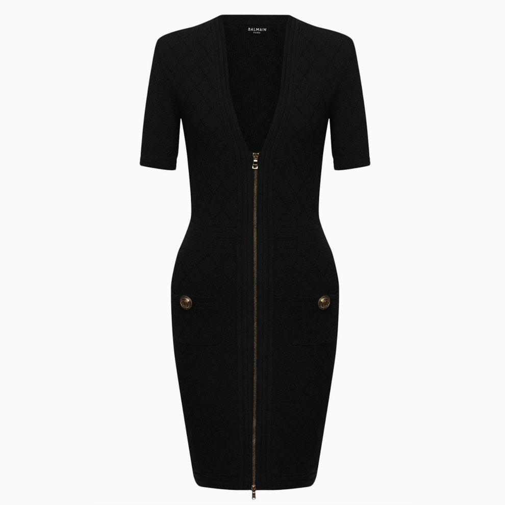 Balmain 145500 рублей tsum.ru