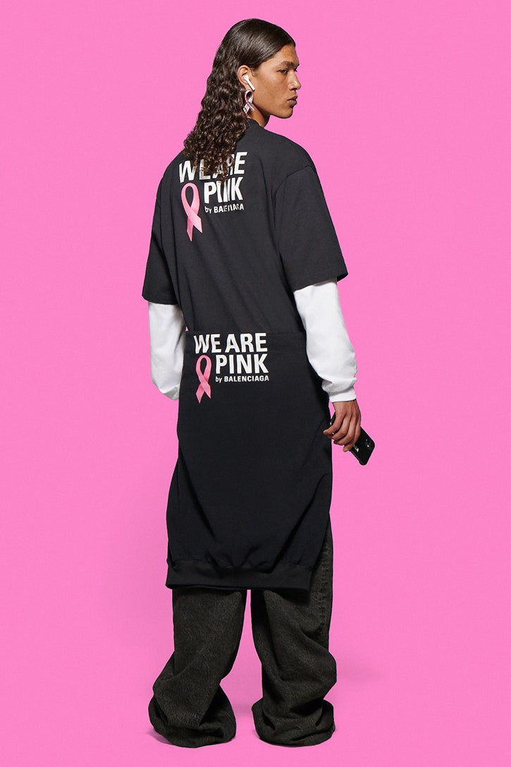 Коллекция Balenciaga We Are Pink — вклад французского Дома в борьбу с раком груди