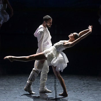 Erdem осеньзима 2021 — признание в любви балету