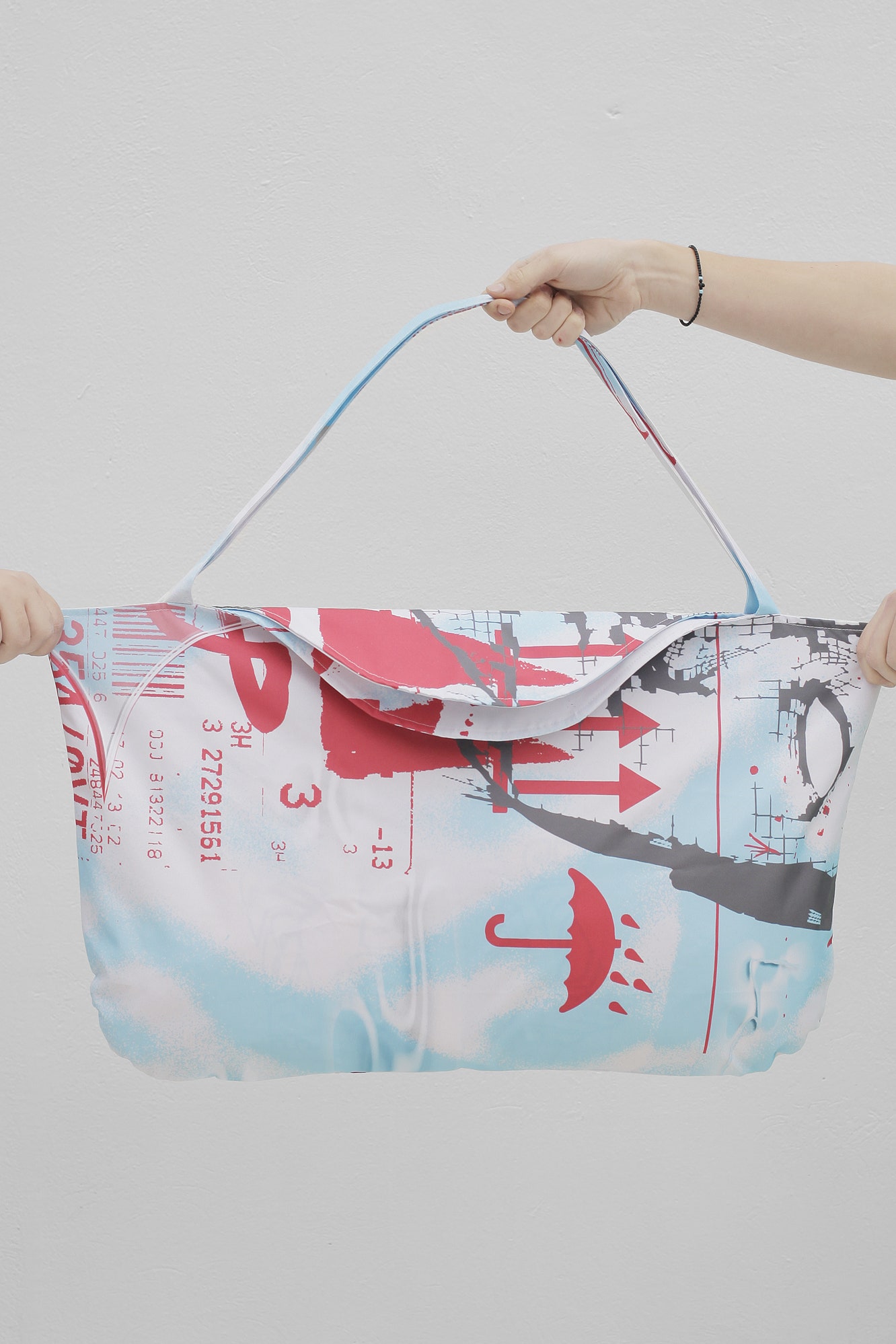 Мода будущего в 7 коллаборациях AliExpress с русскими брендами