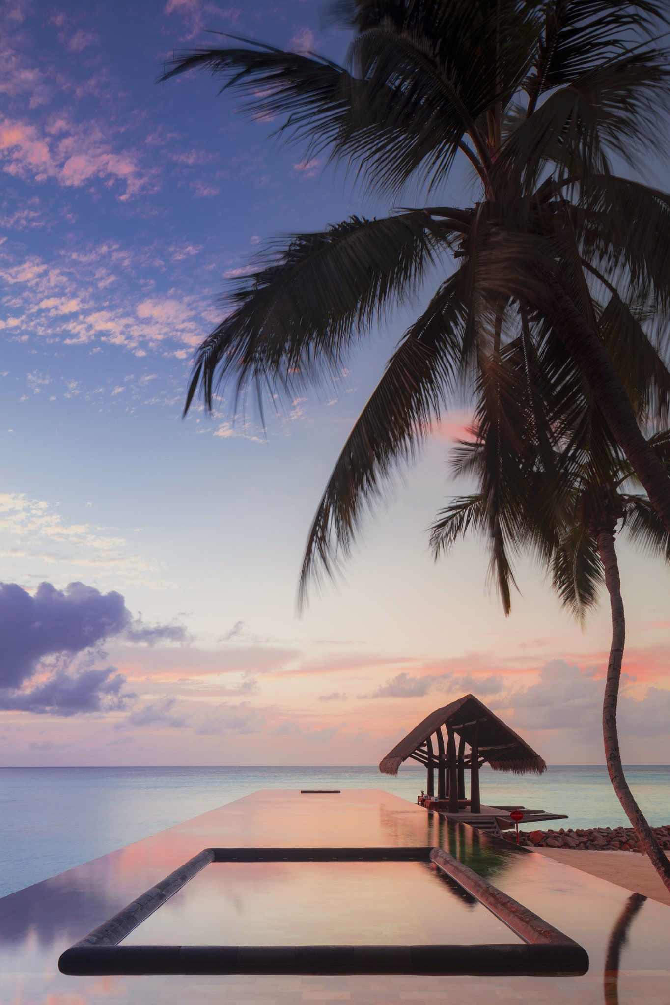 Отель OneOnly Reethi Rah на Мальдивах — идеальный сценарий отпуска