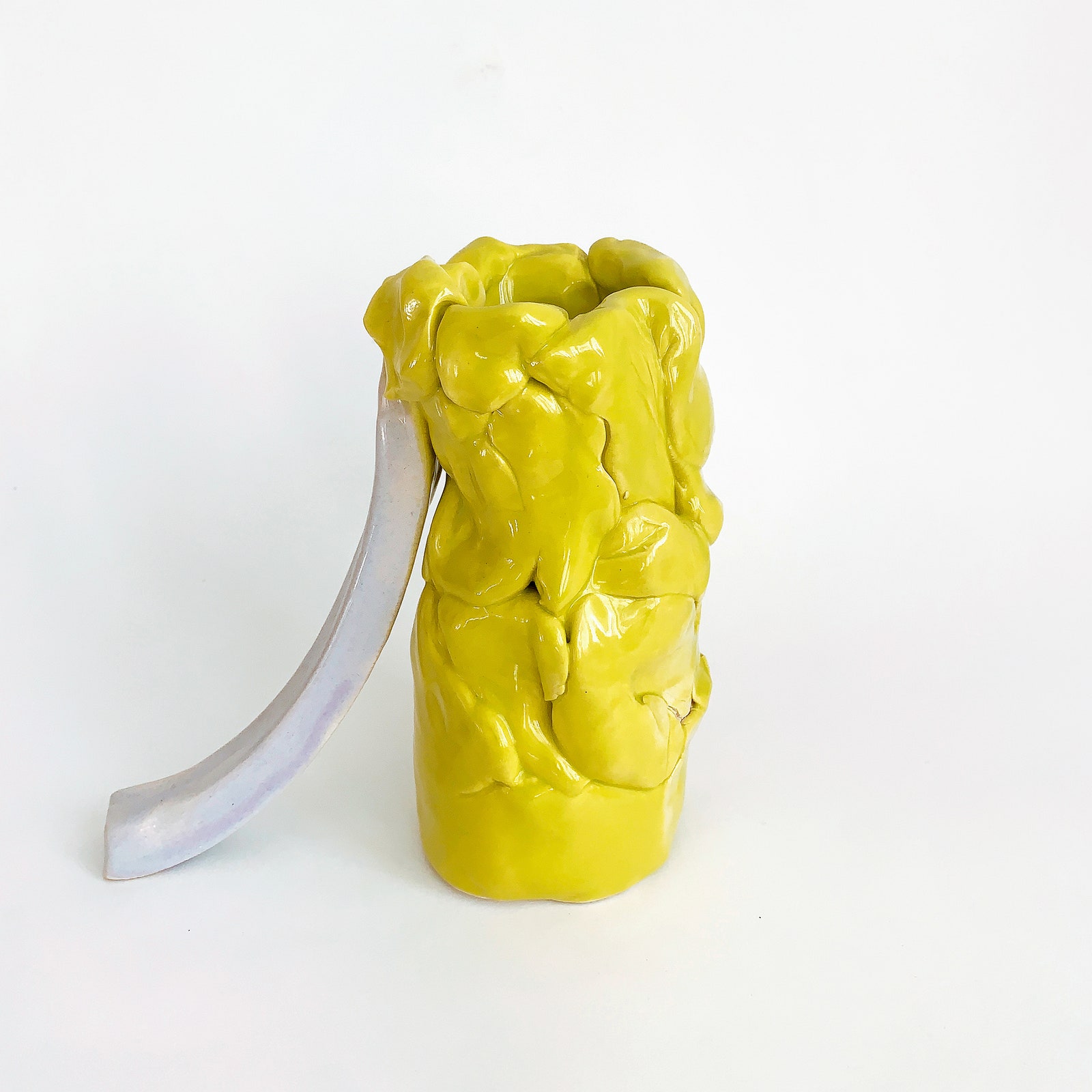 Мария Егорова. Yellow violet vase 0101 2020