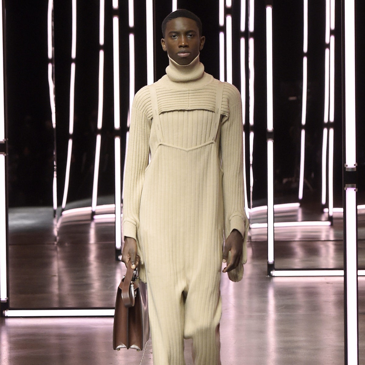 Трикотажные комбинезоны, как у Prada и Fendi, &- возможно, главный тренд будущего сезона