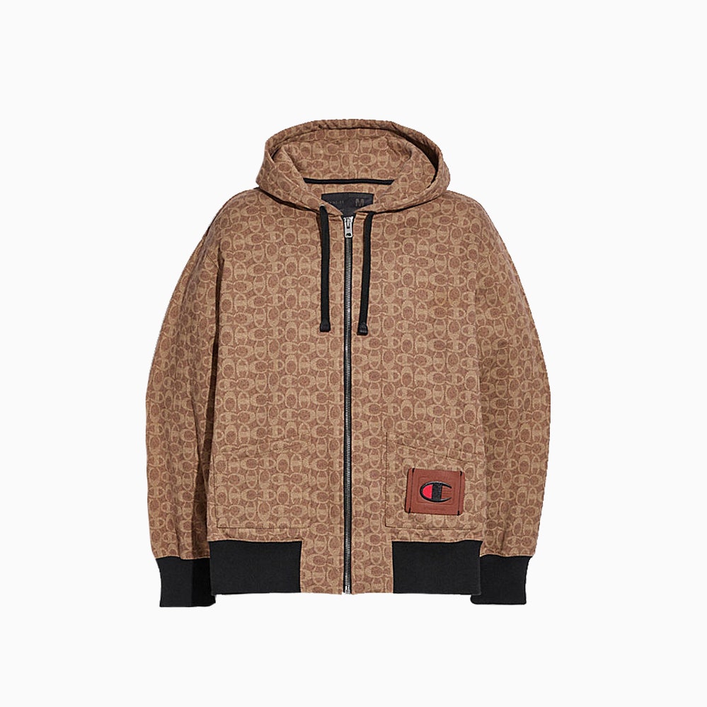 Coach сделали коллаборацию с Champion