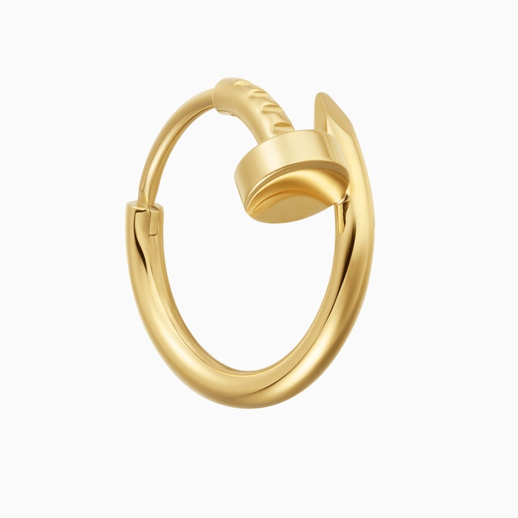 Cartier пополнили коллекцию Juste un Clou моносерьгой в виде гвоздя из желтого золота