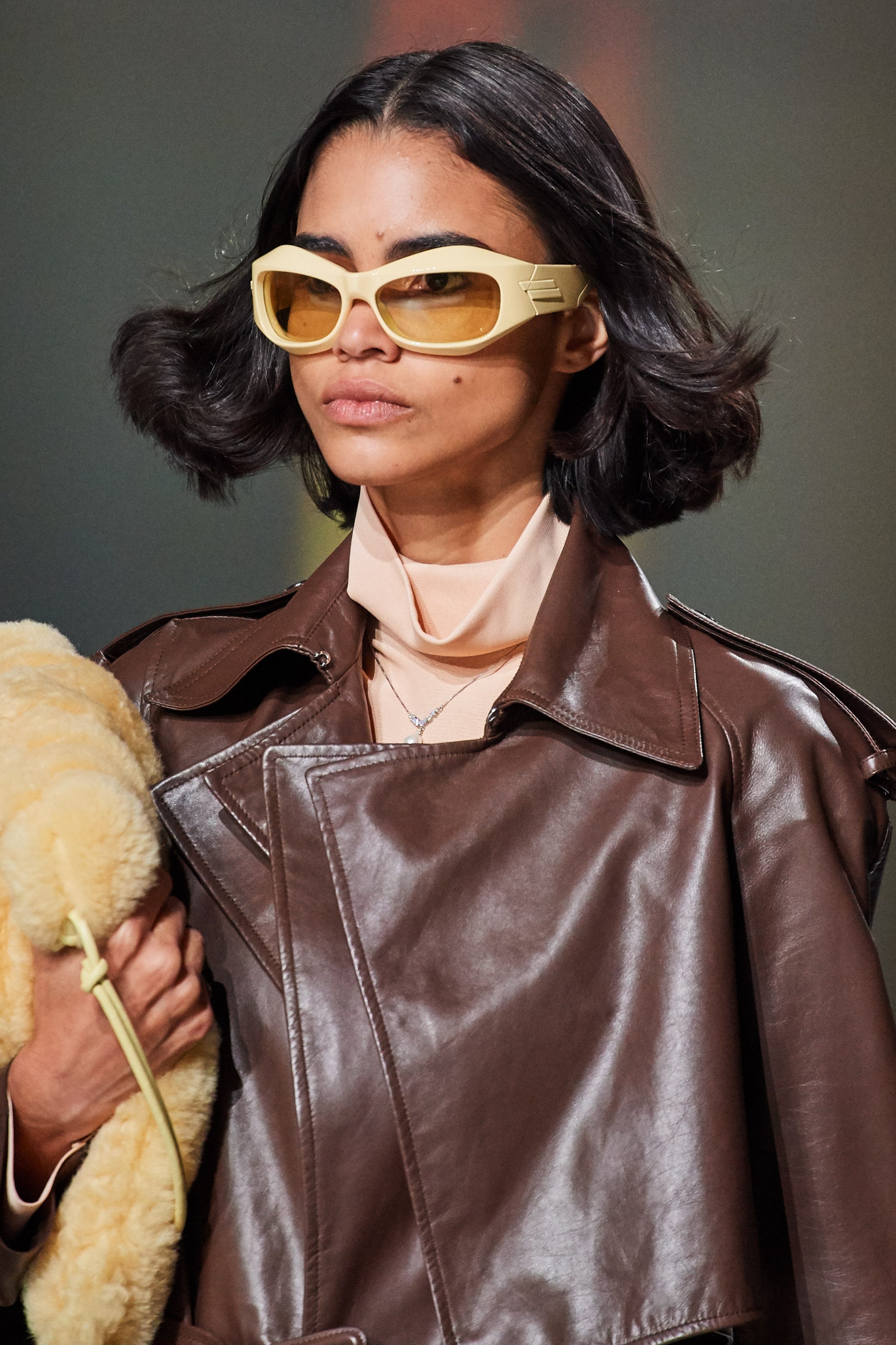 Солнцезащитные очки как у Bottega Veneta и Eytys — самая модная модель будущей весны