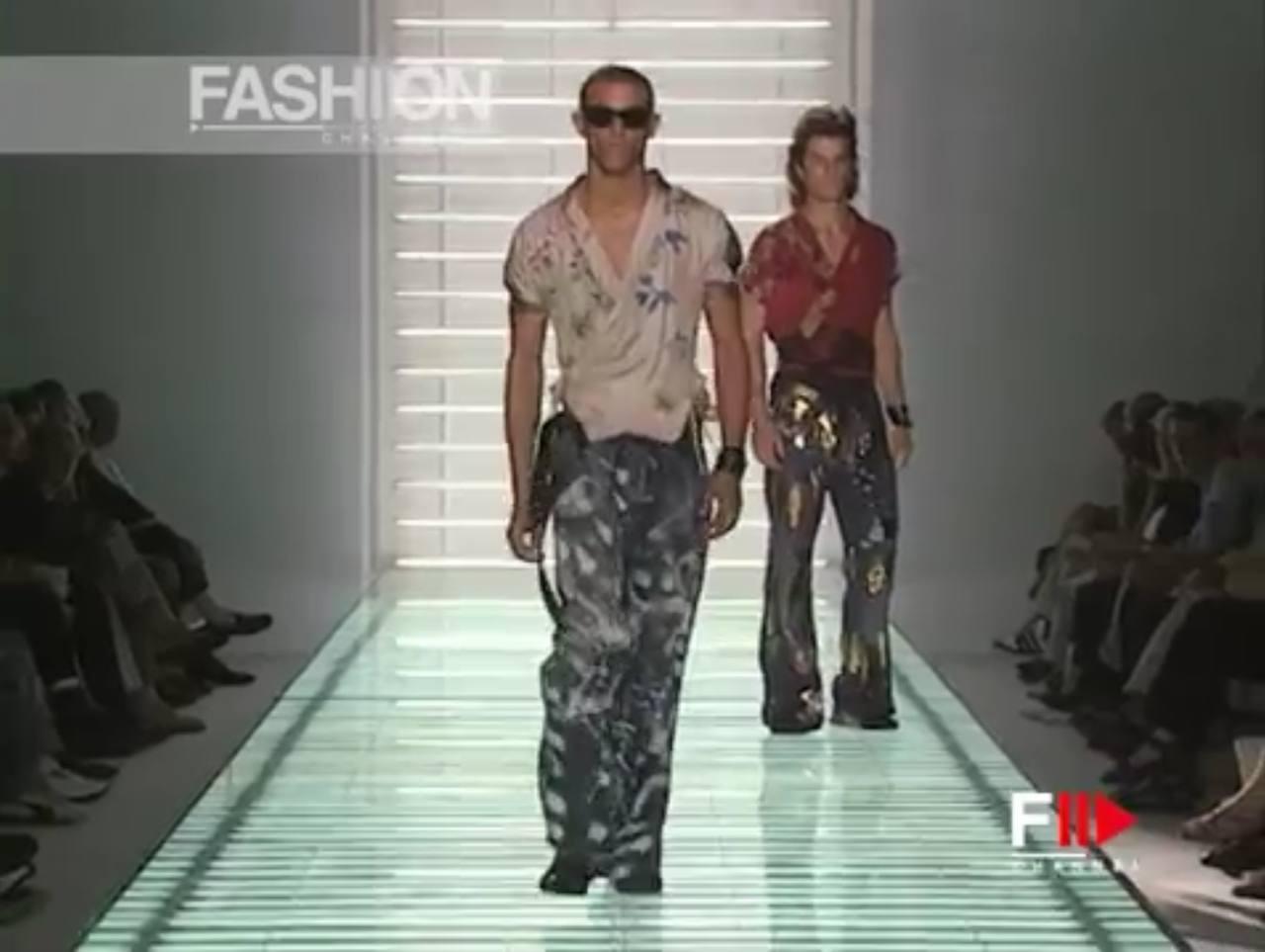 Gucci menswear весна 2001