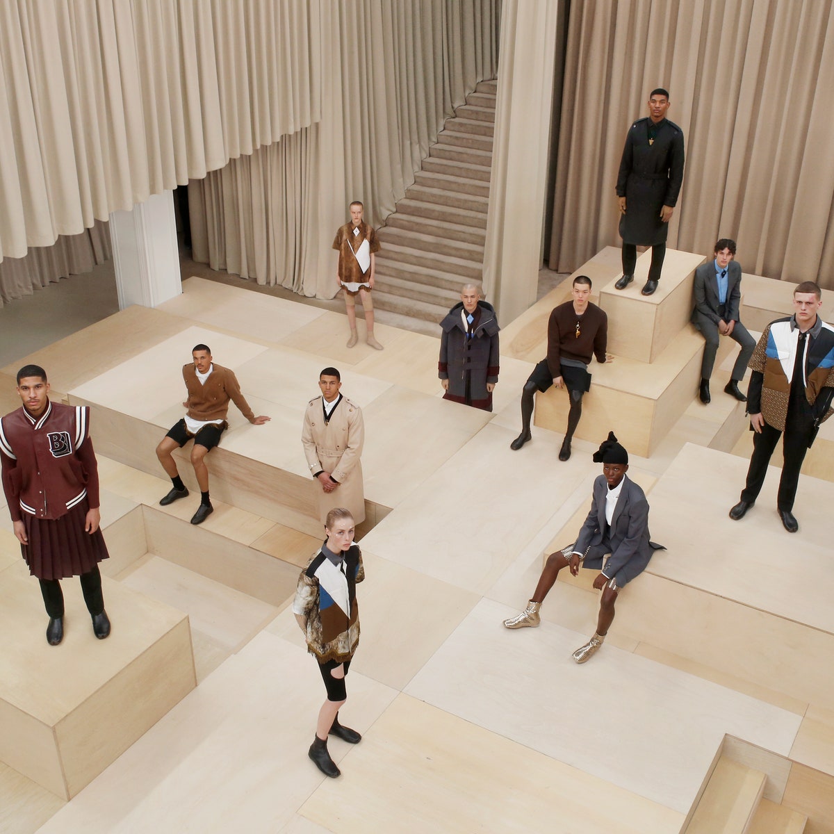5 фактов, которые нужно знать о первой мужской коллекции Burberry Риккардо Тиши
