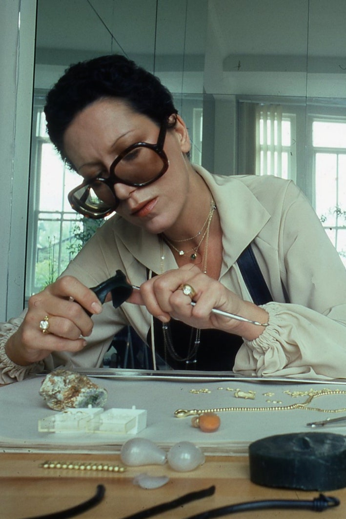 Что нужно знать о дизайнере украшений Tiffany  Co. Эльзе Перетти