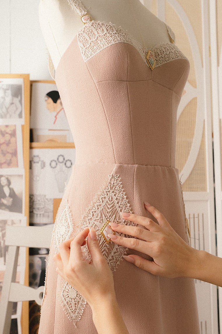 Работа над коллекцией Couture SS21 Ulyana Sergeenko
