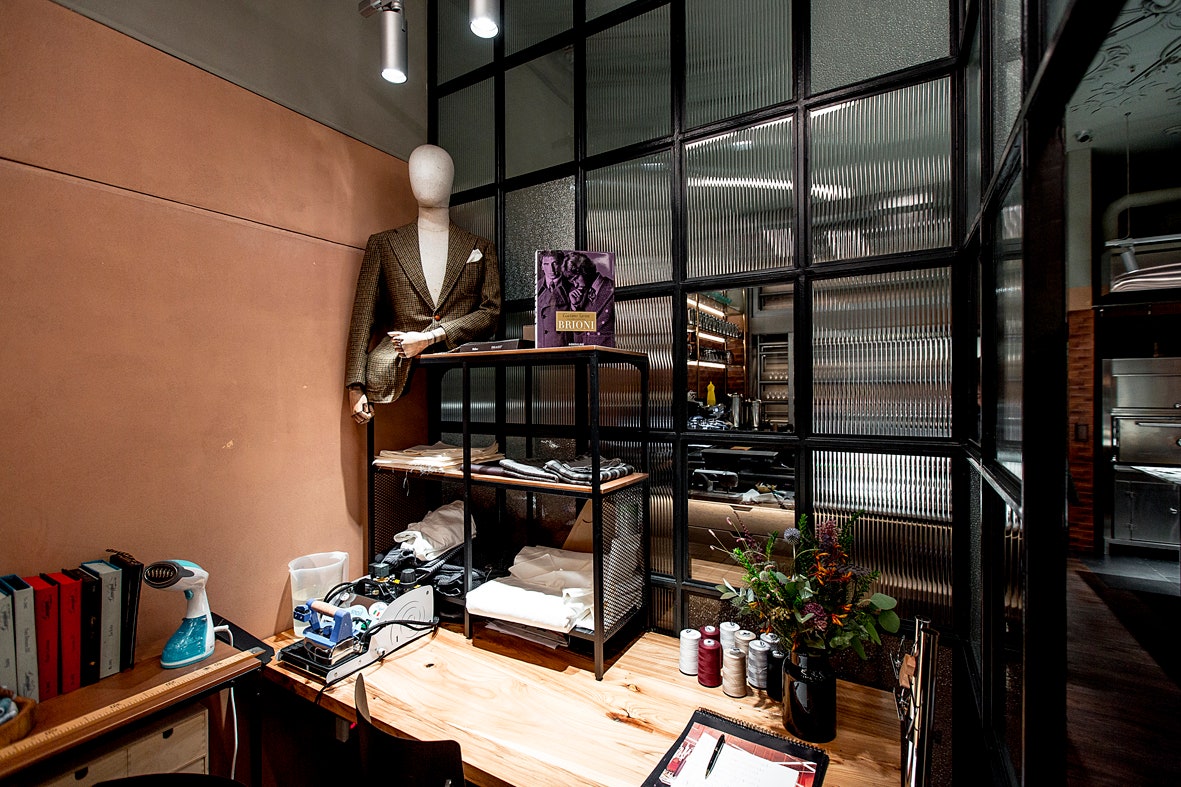 Sartoria Lamberti где в Москве знакомиться с итальянской модой и гастрономией
