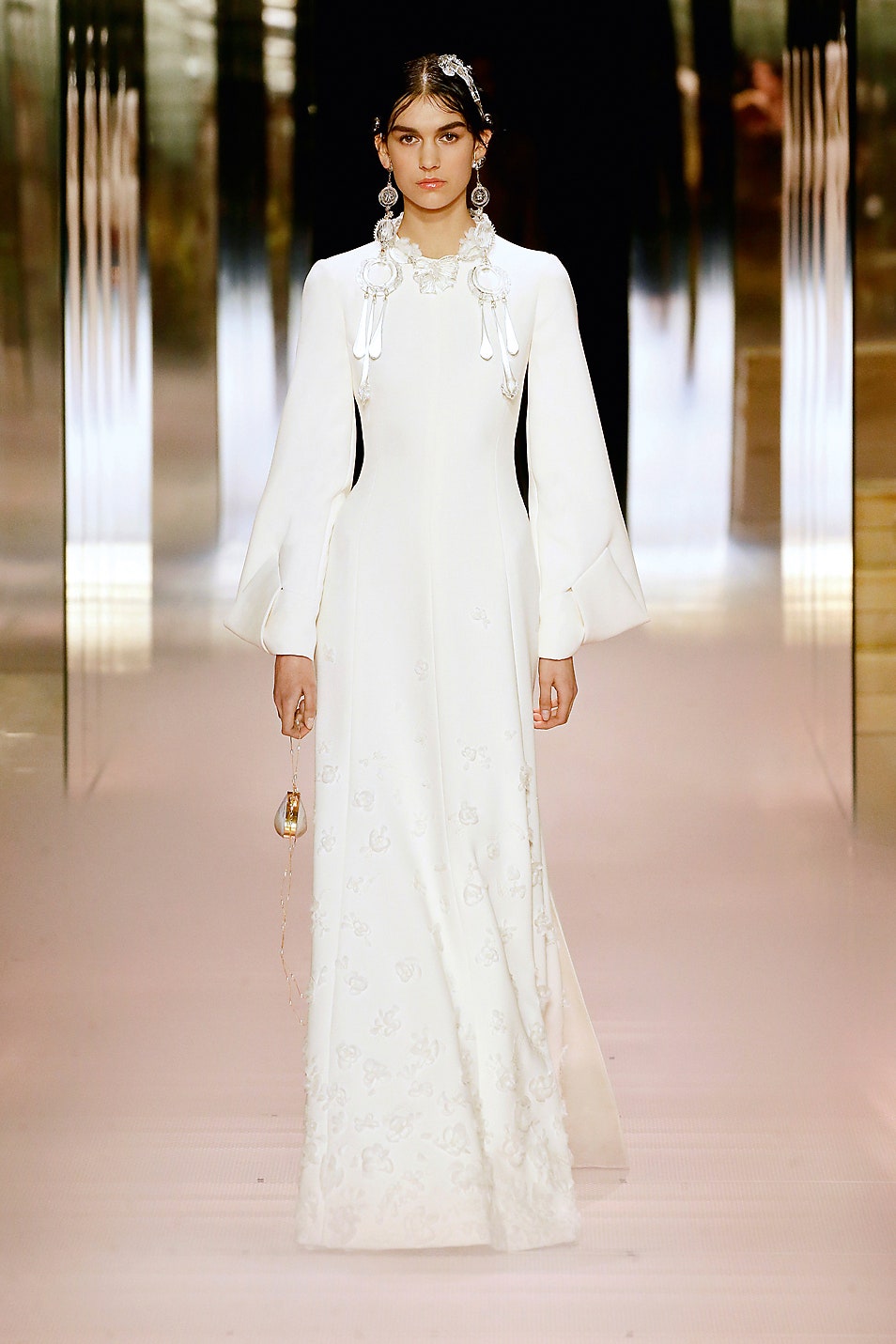 Свадебная мода 2021 Fendi haute couture весналето 2021