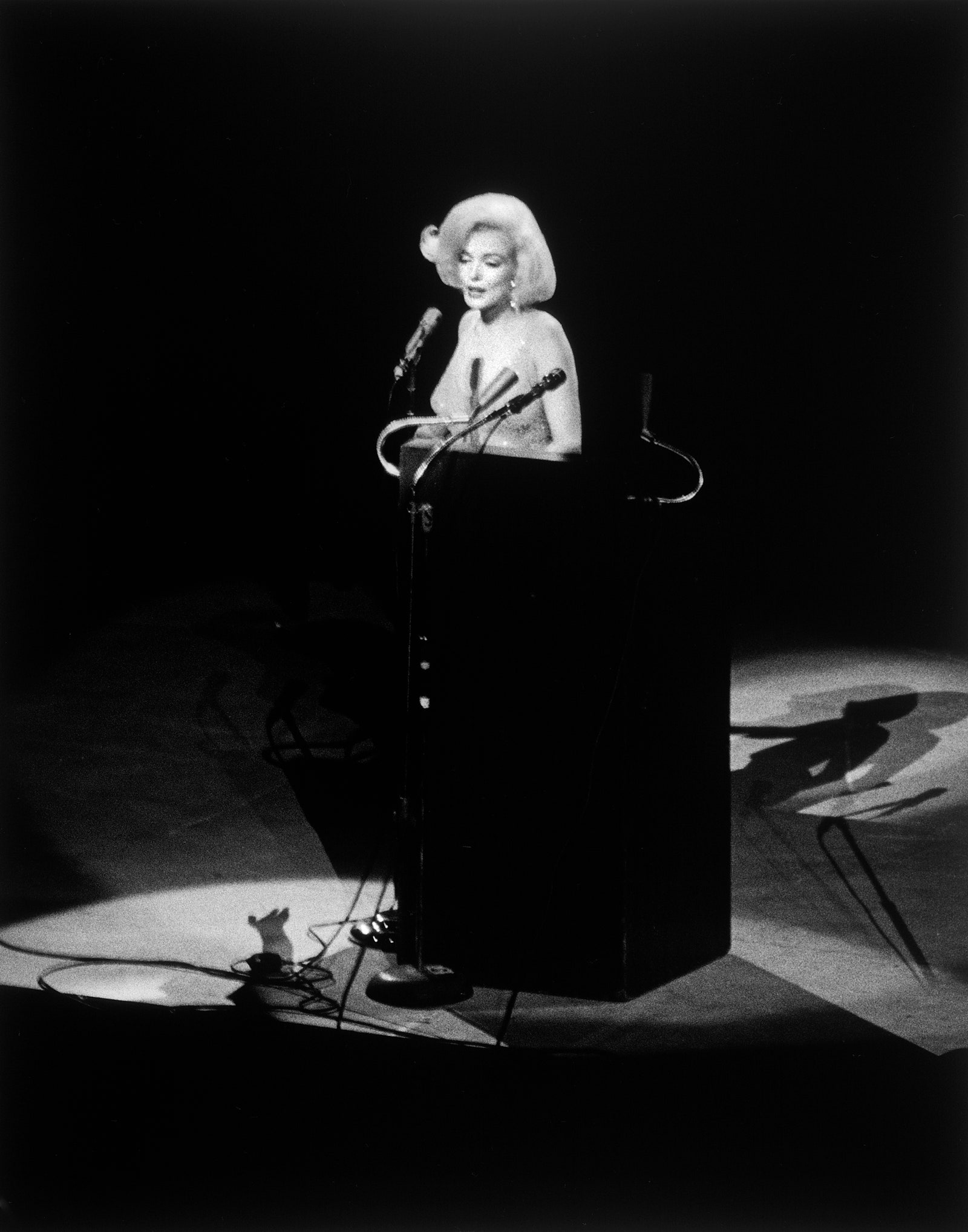 Мэрилин Монро на концерте в честь 45летия Джона Кеннеди