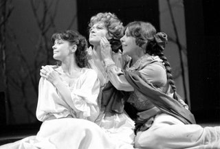 Алиса Фрейндлих в спектакле «Вишневый сад» 1976 год
