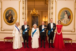 Королевская семья 2016