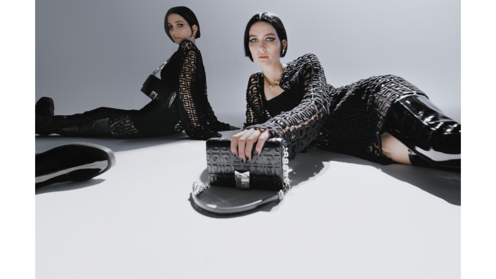 Рекламная кампания сумки 4G Givenchy
