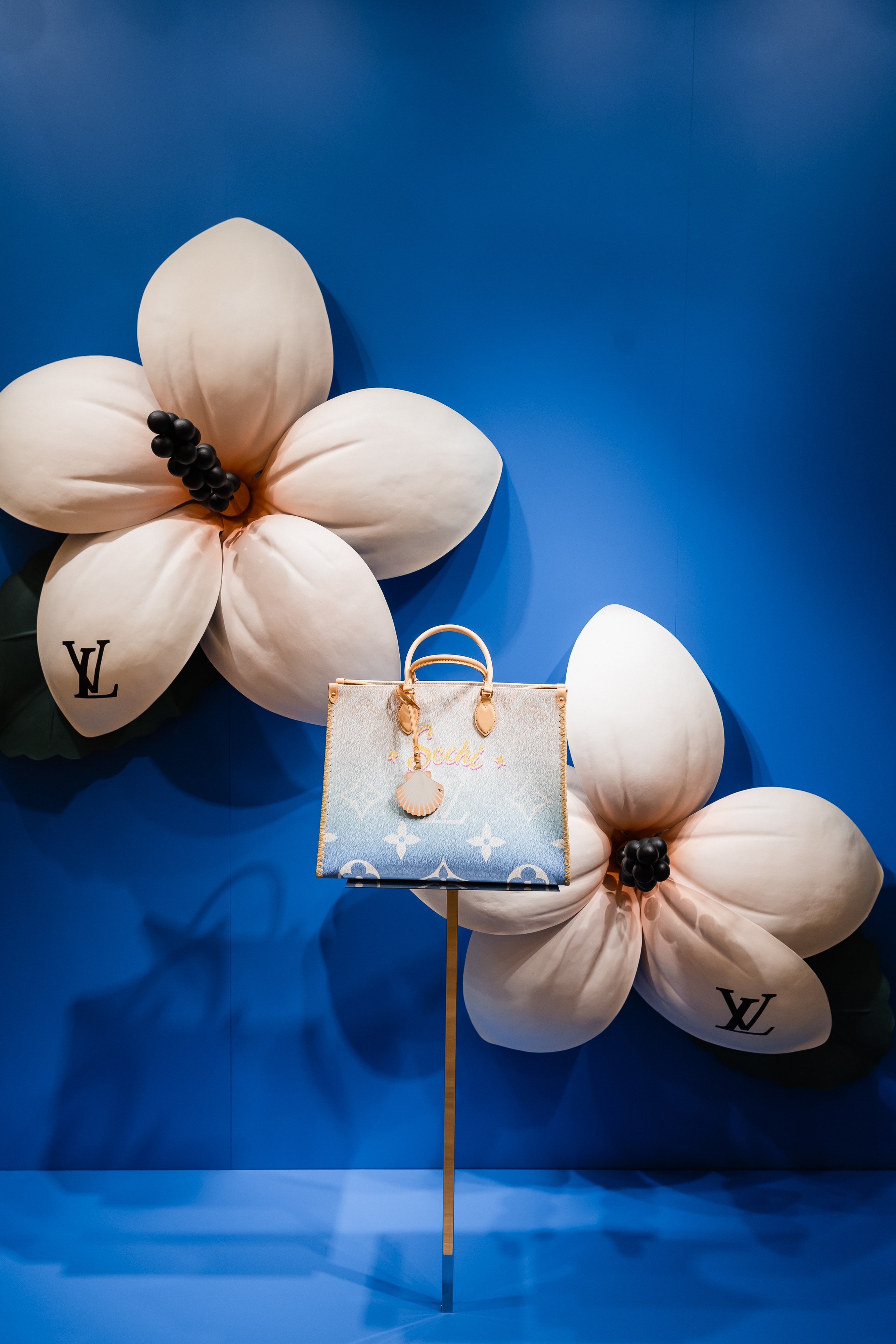 Louis Vuitton впервые представили сумку с названием русского города
