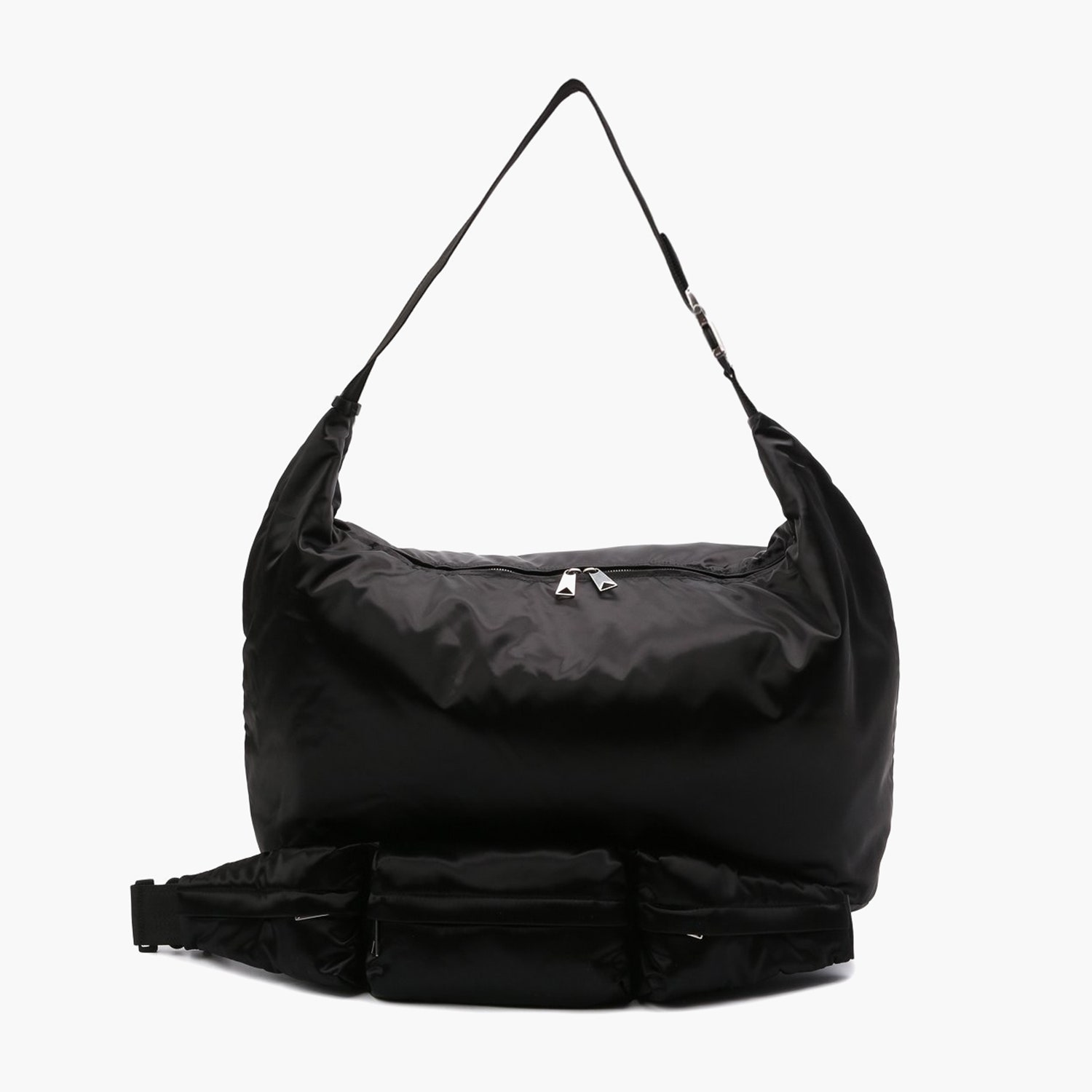 Bottega Veneta 182500 рублей tsum.ru