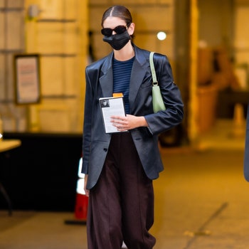 NEW YORK NEW YORK  JUNE 28 Kaia Gerber is seen departing the Marc Jacobs Fashion Show at the New York Public Library on...