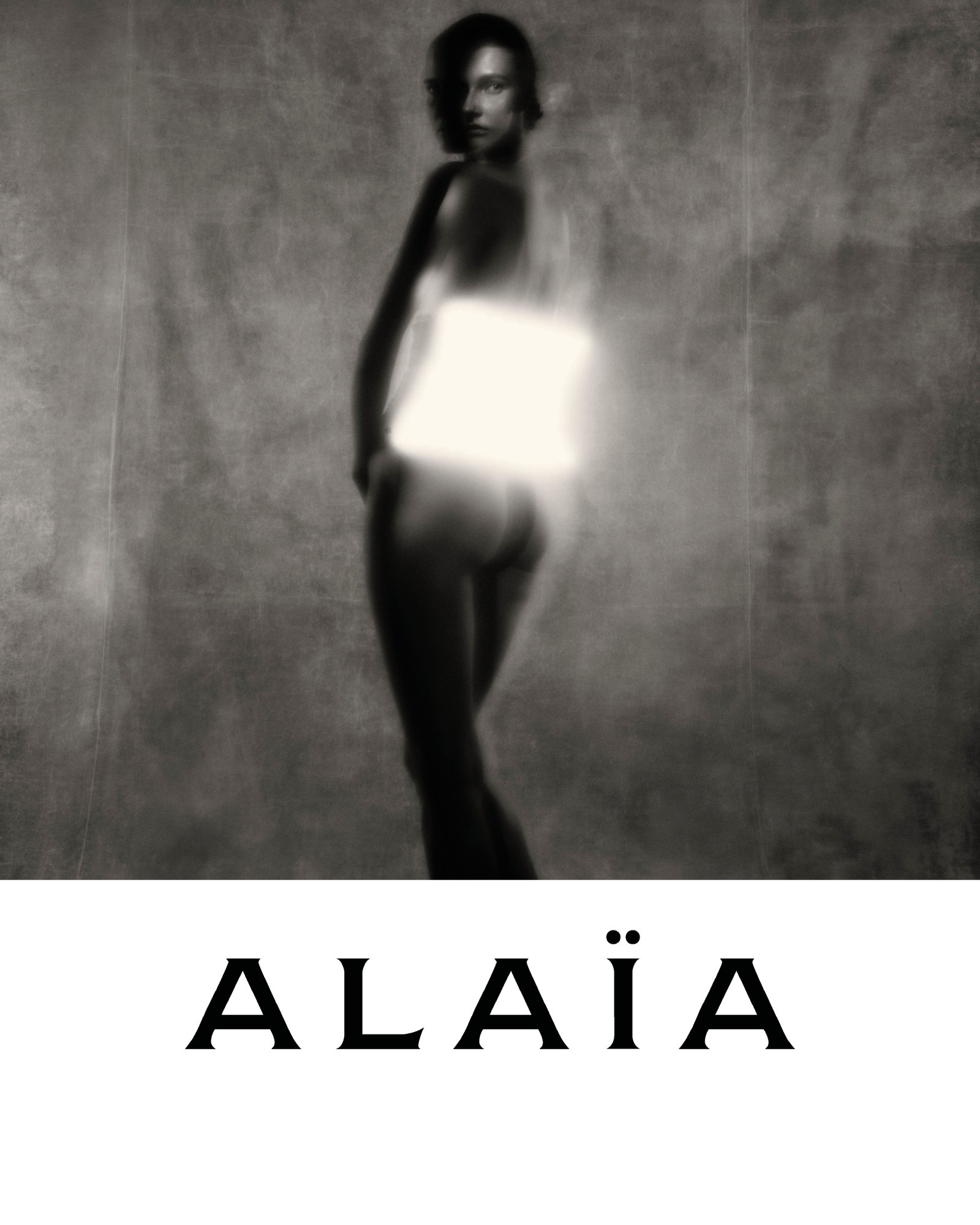 Будущее Alaïa интервью Vogue c Питером Мюлье о его дебютной коллекции