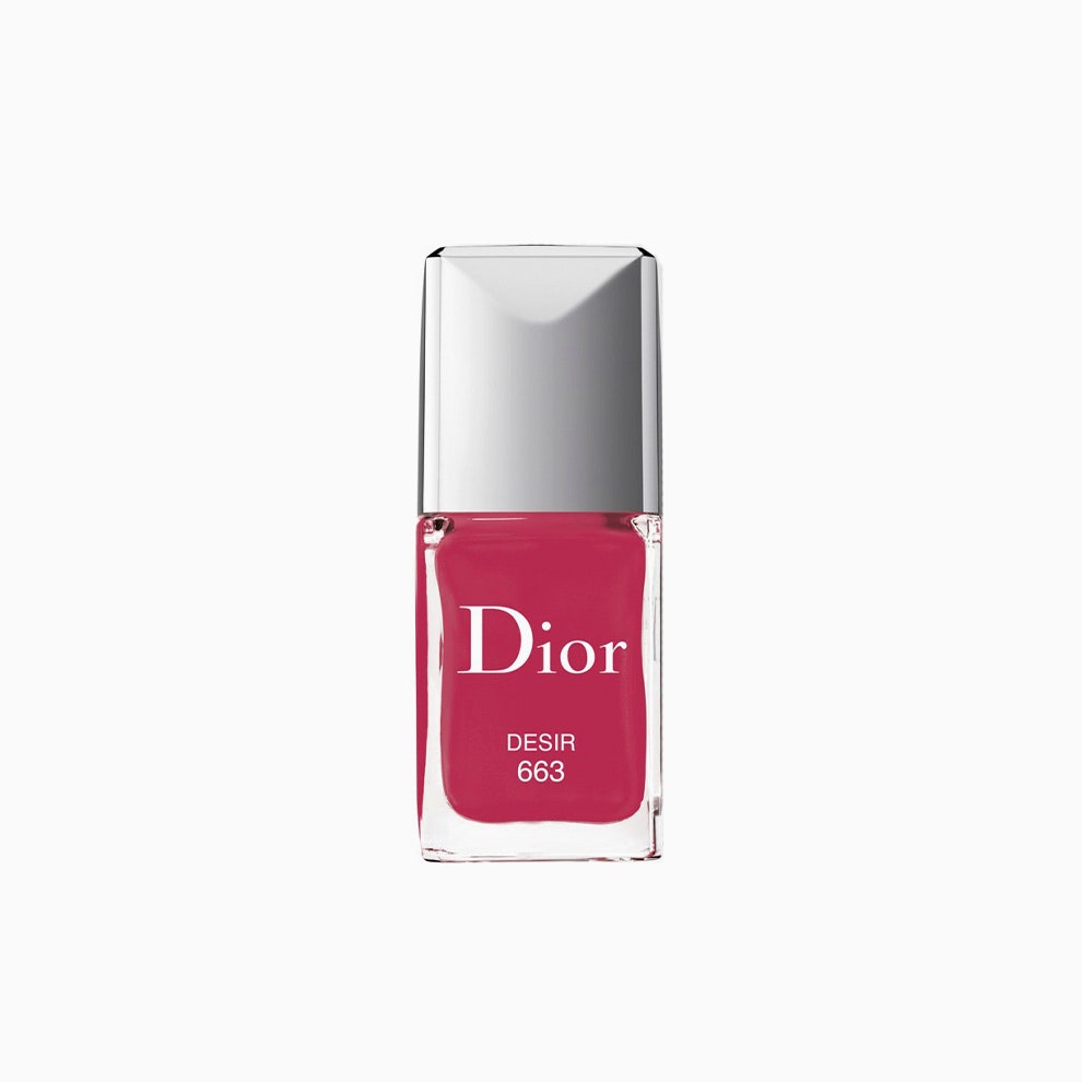 Лак для ногтей Vernis Dior 2370 рублей
